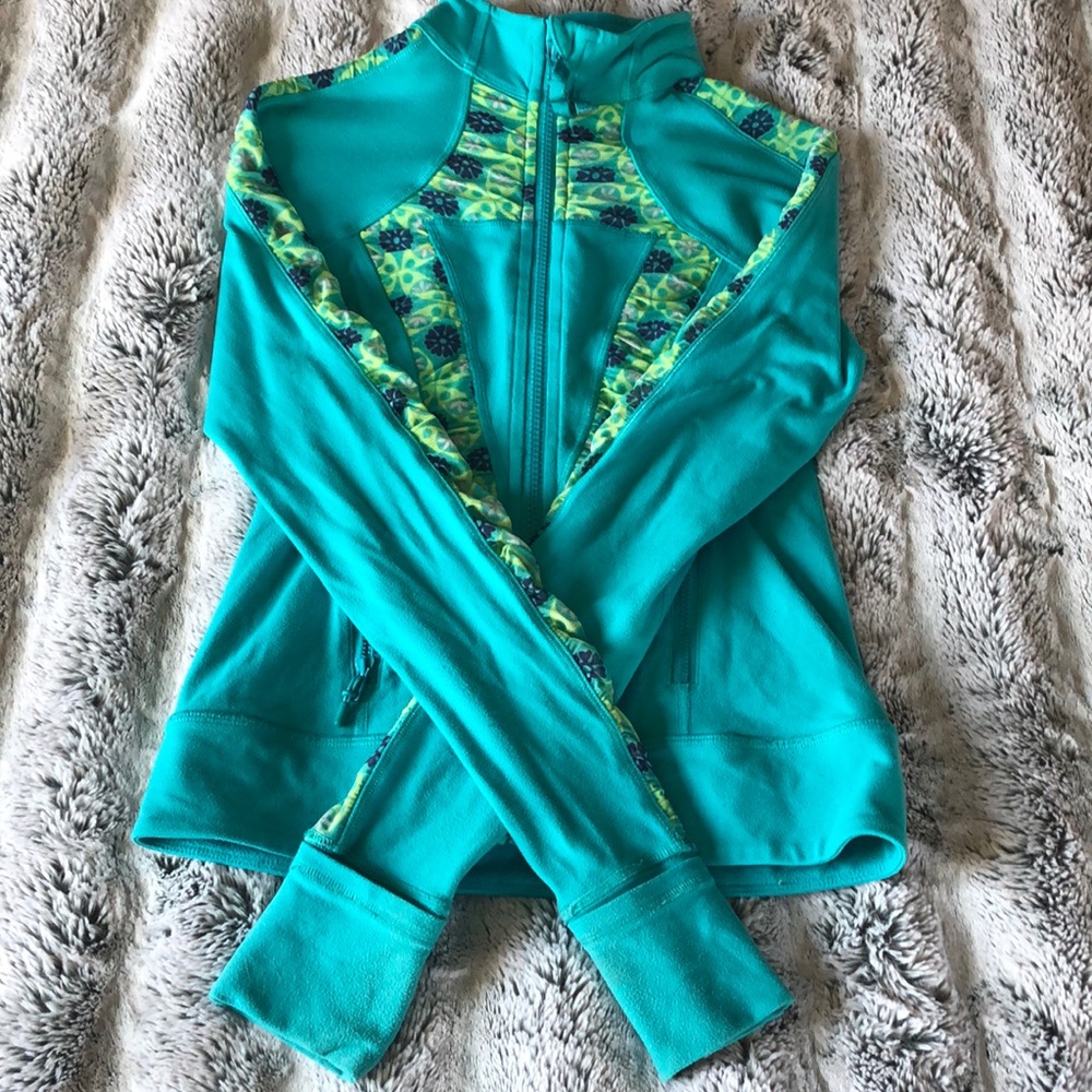 Ivivva Girls Size 10 Zip Up
